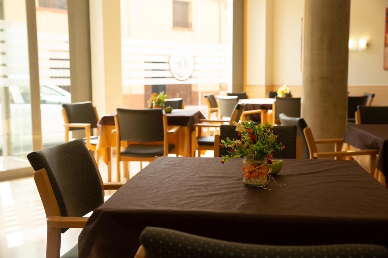 Hotel Salvevir Ejea De Los Caballeros Ngoại thất bức ảnh